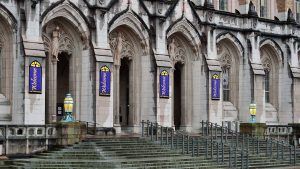 University of Washington campus police officers file lawsuit over claims of racism