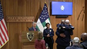 NYPD organ recipient and donor meet for first time after life-saving kidney transplant