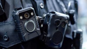 Illinois police unveil new technology, more body...