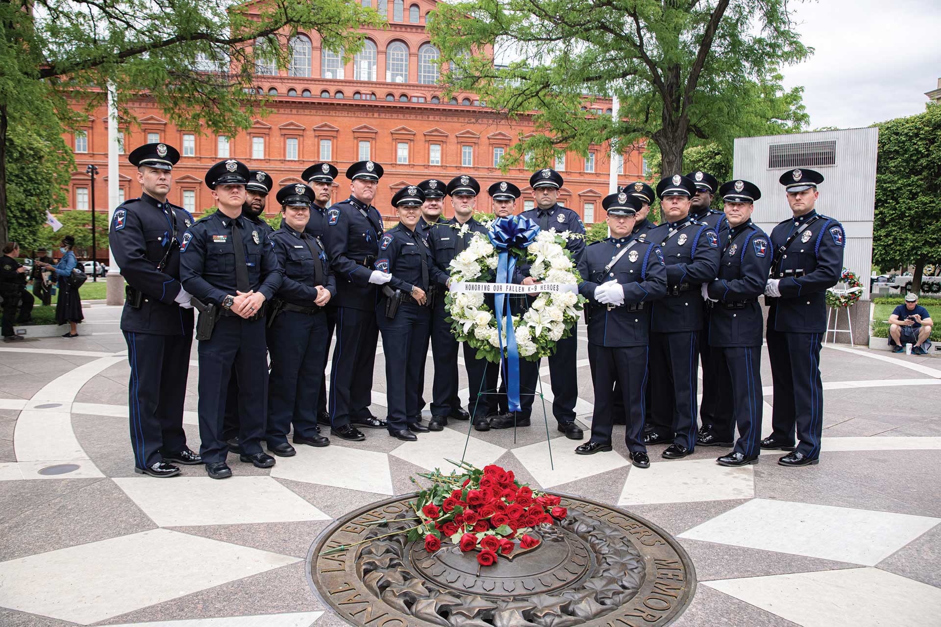national-police-week-2022-1-mesquite-texas-police-officers-honored-fallen-k-9-kosmo-at-the-national-police-k-9-memorial-service