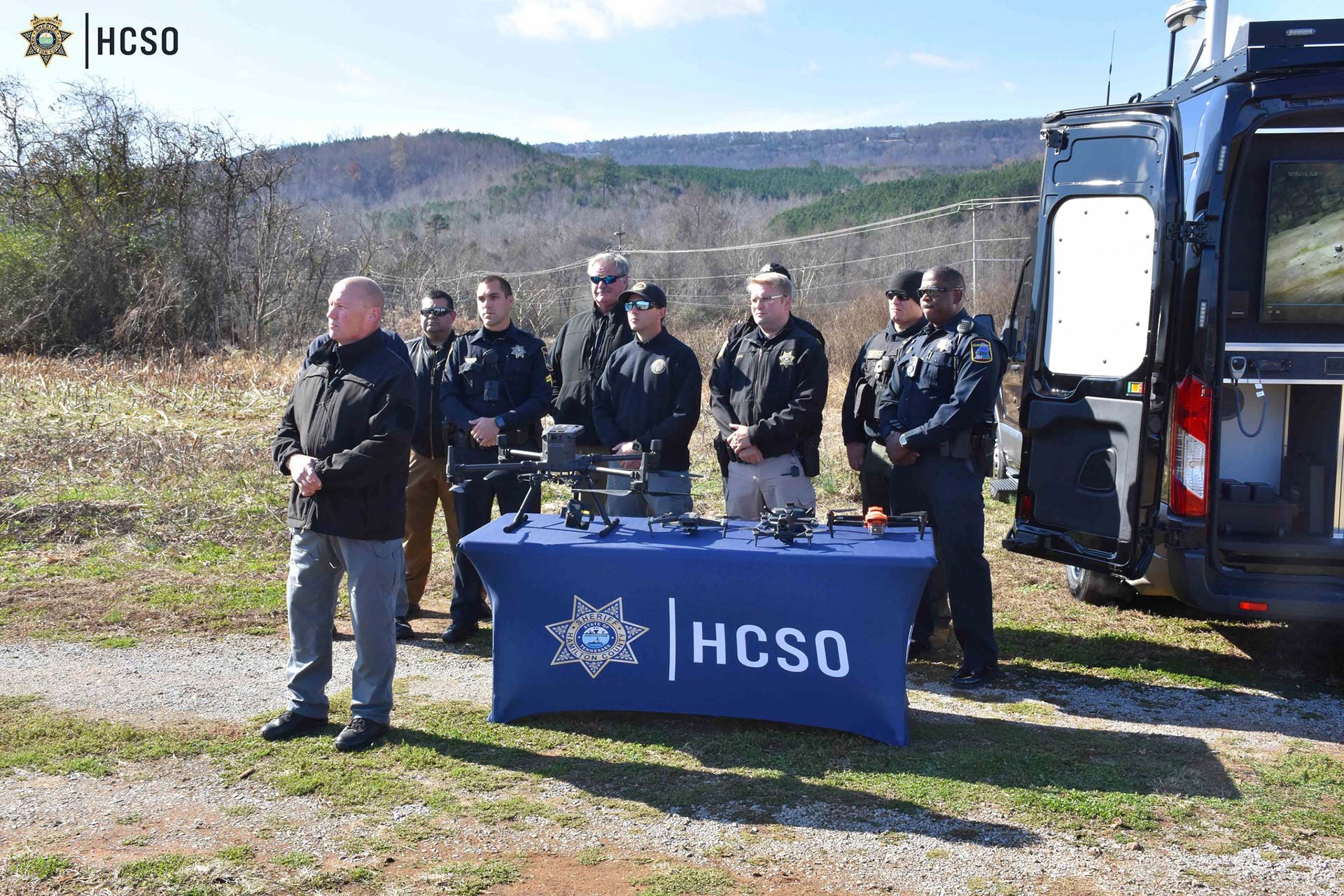 tennessee-sheriffs-office-introduces-high-tech-drone-command-van-4