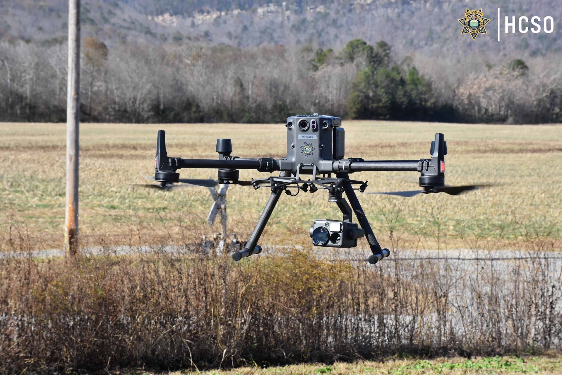 tennessee-sheriffs-office-introduces-high-tech-drone-command-van-8