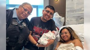 “Just the right place at the right time”: Chicago police officer helps deliver a baby while responding to a shooting