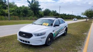 Prankster puts “For Sale” sign on patrol car, Florida sheriff’s office responds with good humor